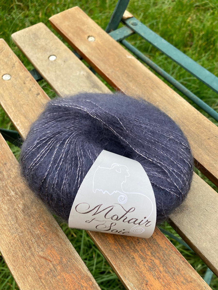 A_Les pelotes a tricoter de mohair et soie