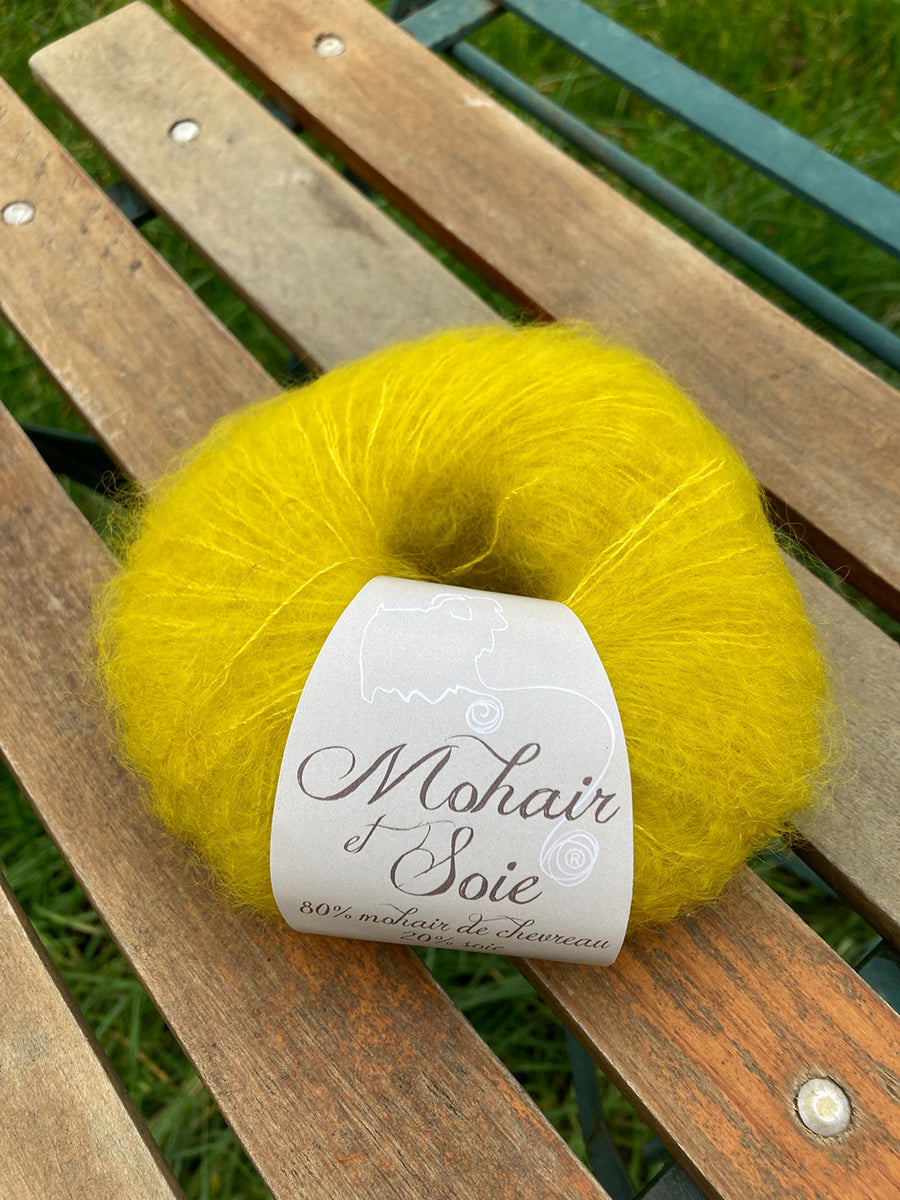 A_Les pelotes a tricoter de mohair et soie
