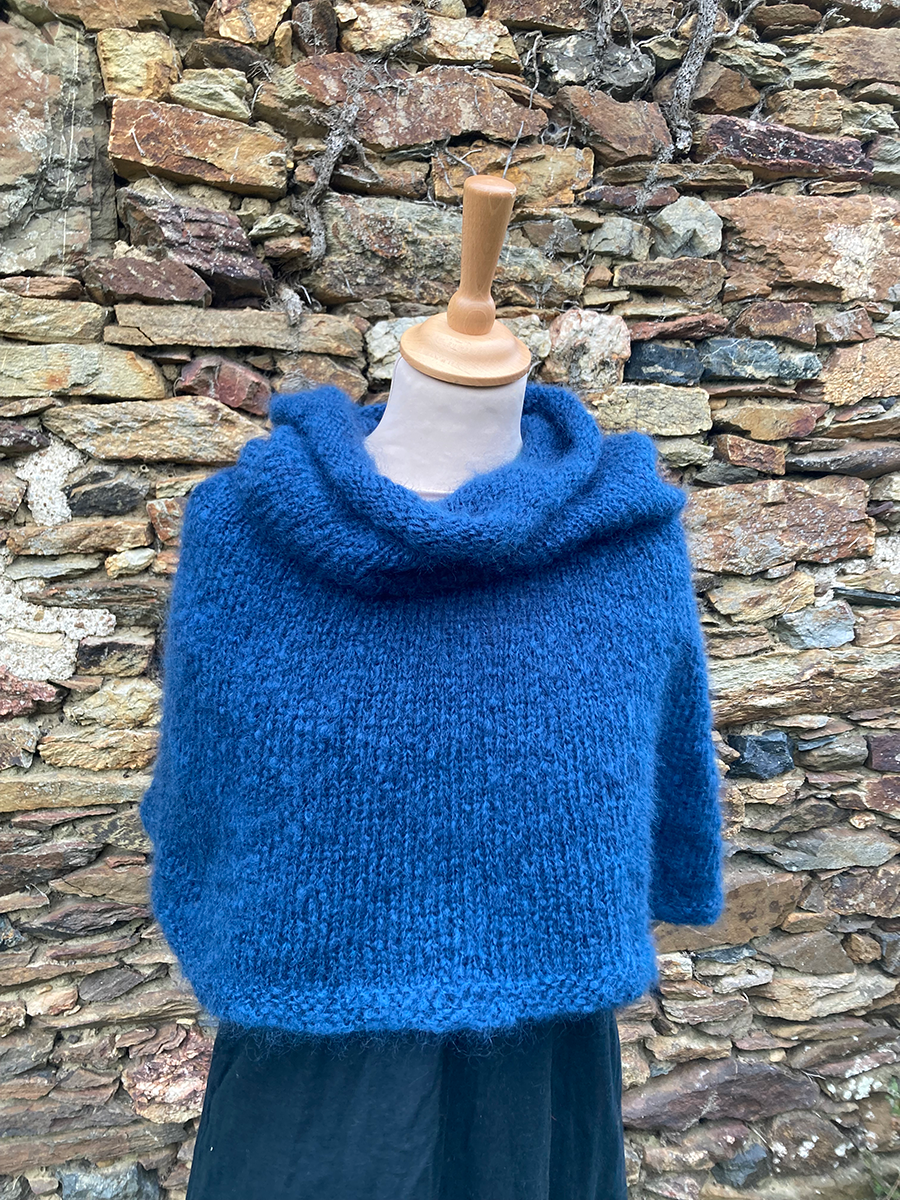 E_Cape capuche pur mohair